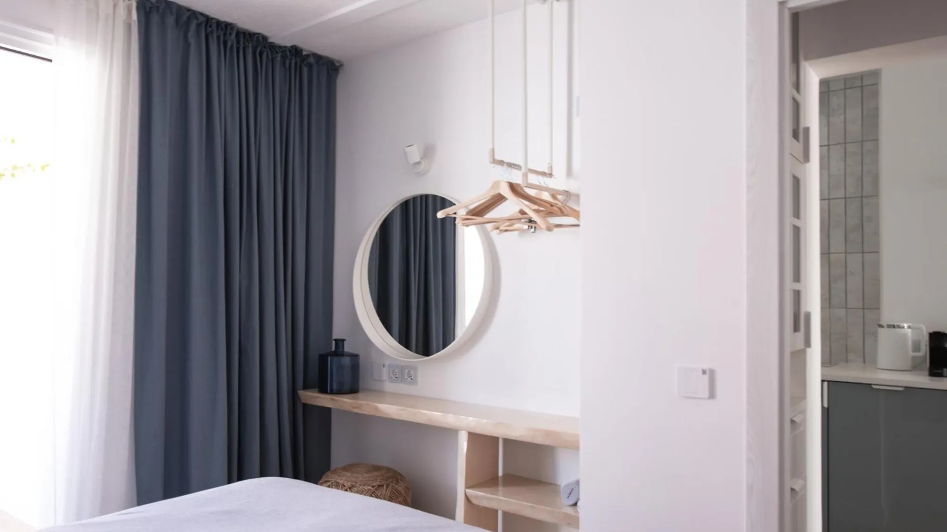 Modern, Design, Private Jacuzzi - 2 Terraces - Wow Apartments - Los Christianos 洛斯克里斯蒂亚诺斯