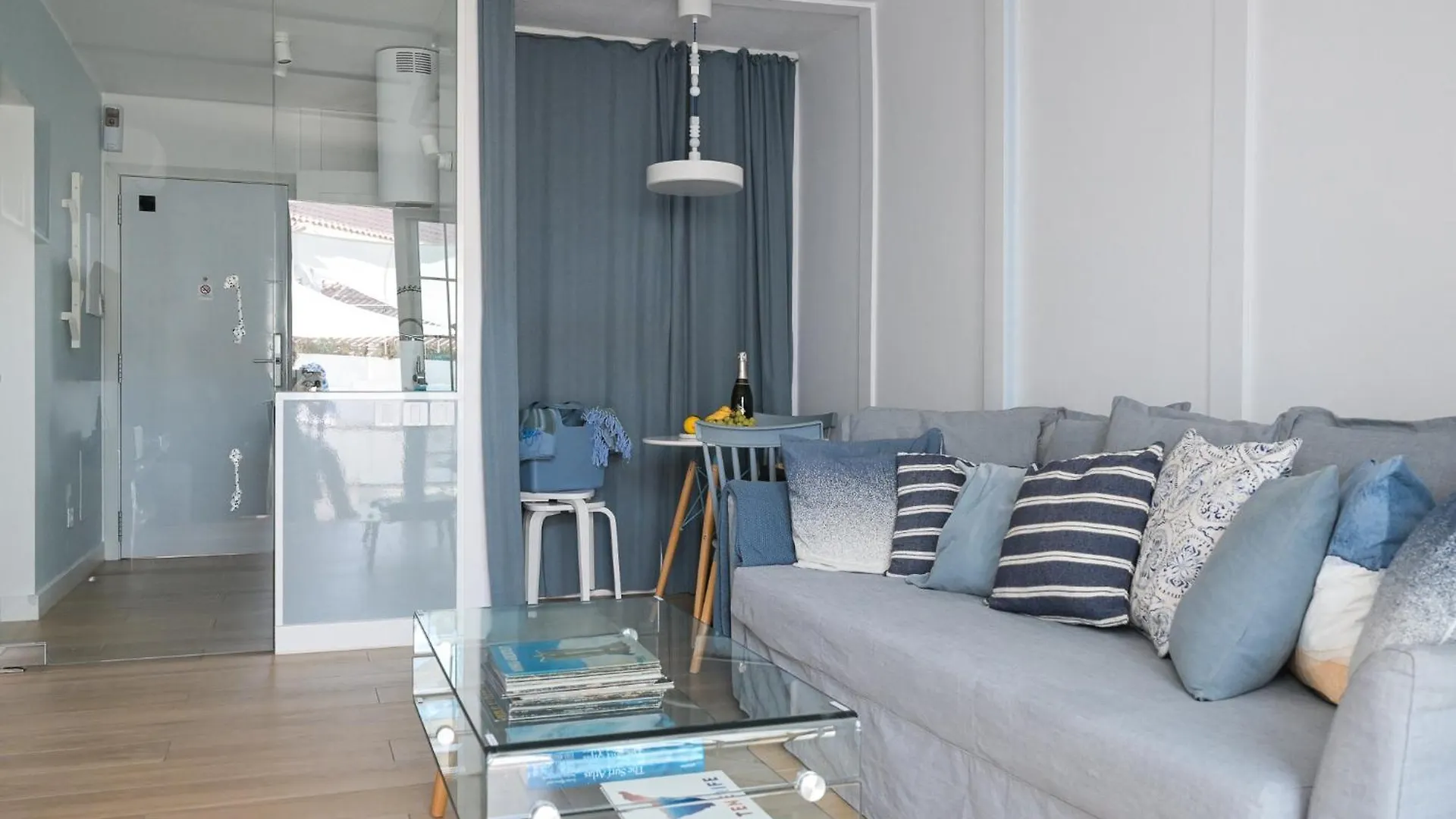 Modern, Design, Private Jacuzzi - 2 Terraces - Wow Apartments - Los Christianos Los Cristianos