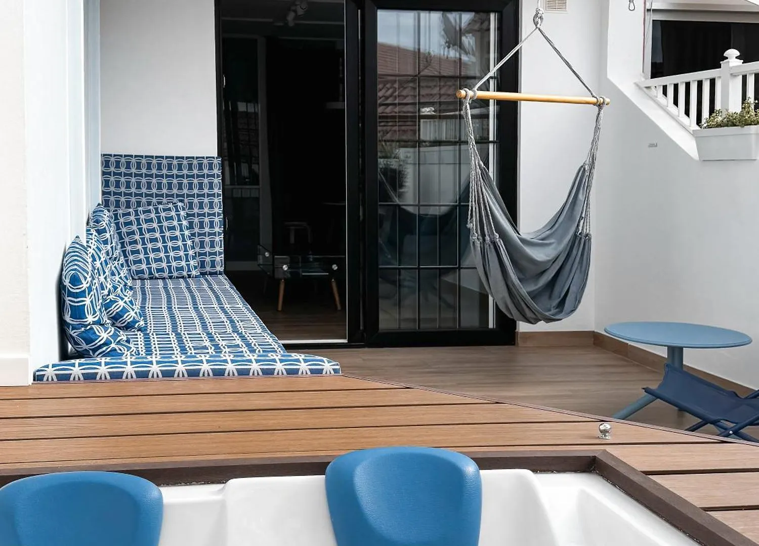 Modern, Design, Private Jacuzzi - 2 Terraces - Wow Apartments - Los Christianos Los Cristianos  Spanje