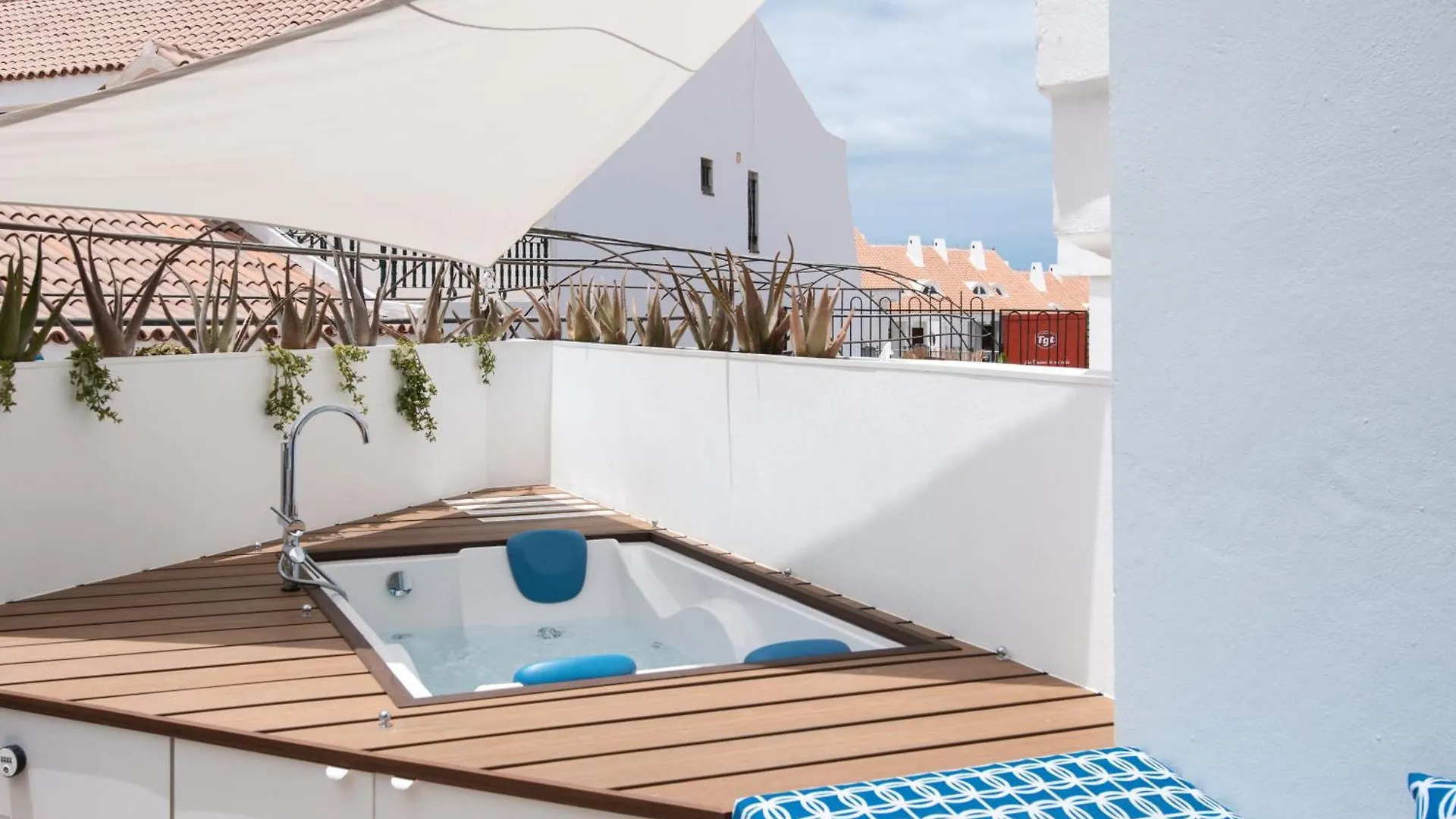 Modern, Design, Private Jacuzzi - 2 Terraces - Wow Apartments - Los Christianos Espagne